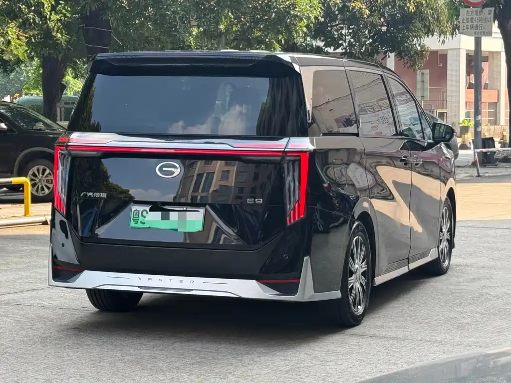 GAC Motor Trumpchi E9 — миниатюра 4