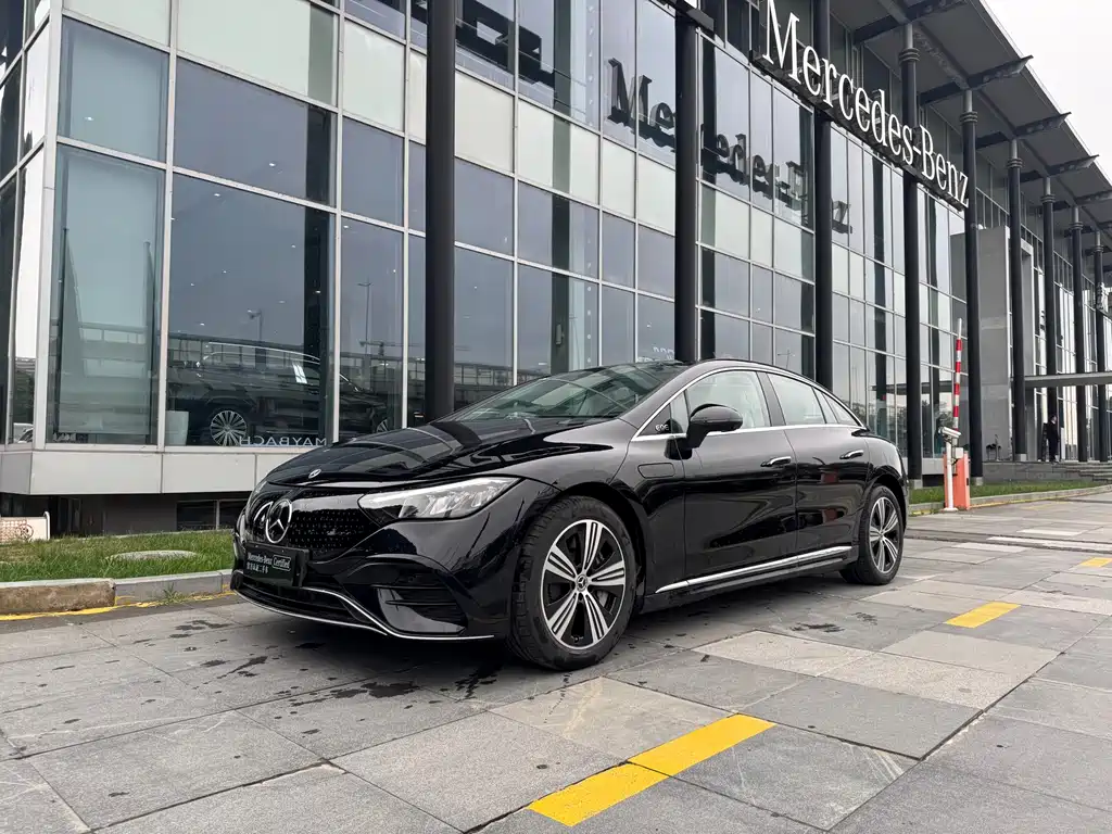 Mercedes-Benz EQE 2025 500 4MATIC