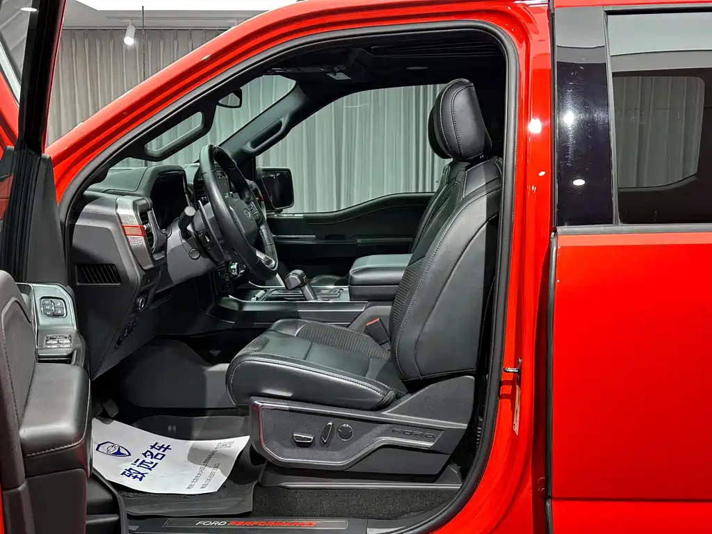 Ford F-150 Raptor — миниатюра 10