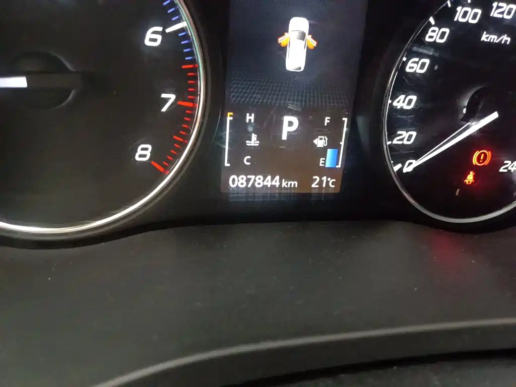 Mitsubishi Outlander — миниатюра 13