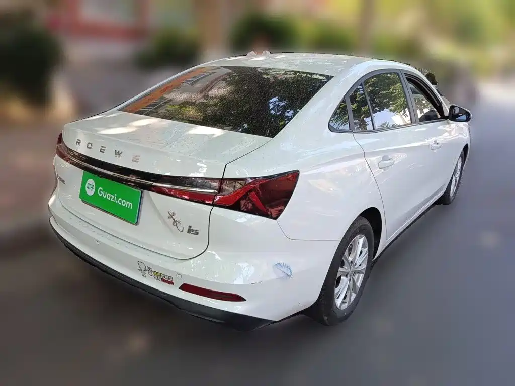 Roewe i5 2023 1.5L MT