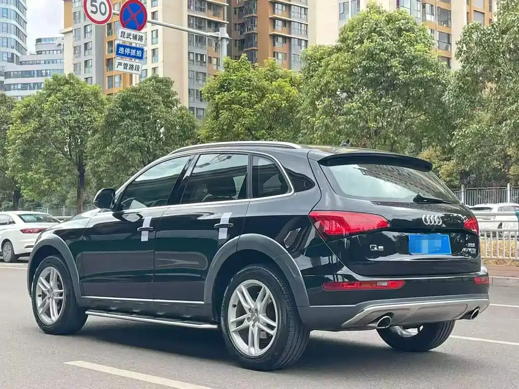 Audi Q5 — миниатюра 8