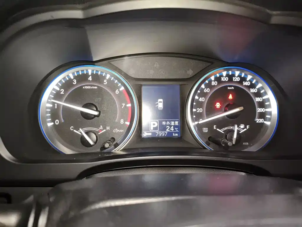 Toyota Highlander — миниатюра 12
