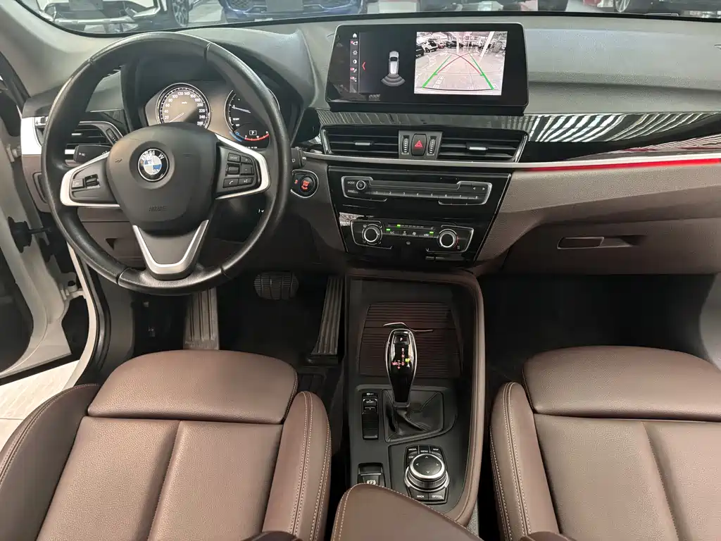 BMW X1 — миниатюра 10
