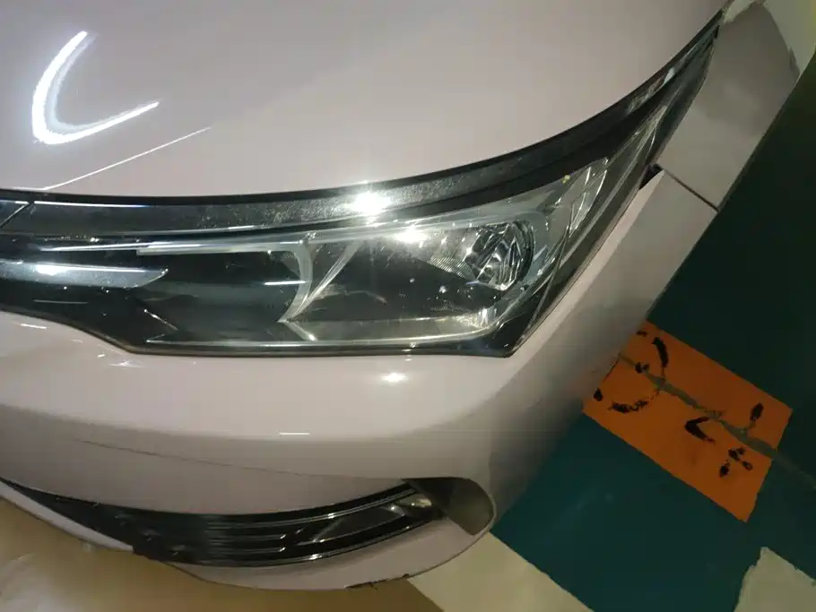 Toyota Corolla — миниатюра 5