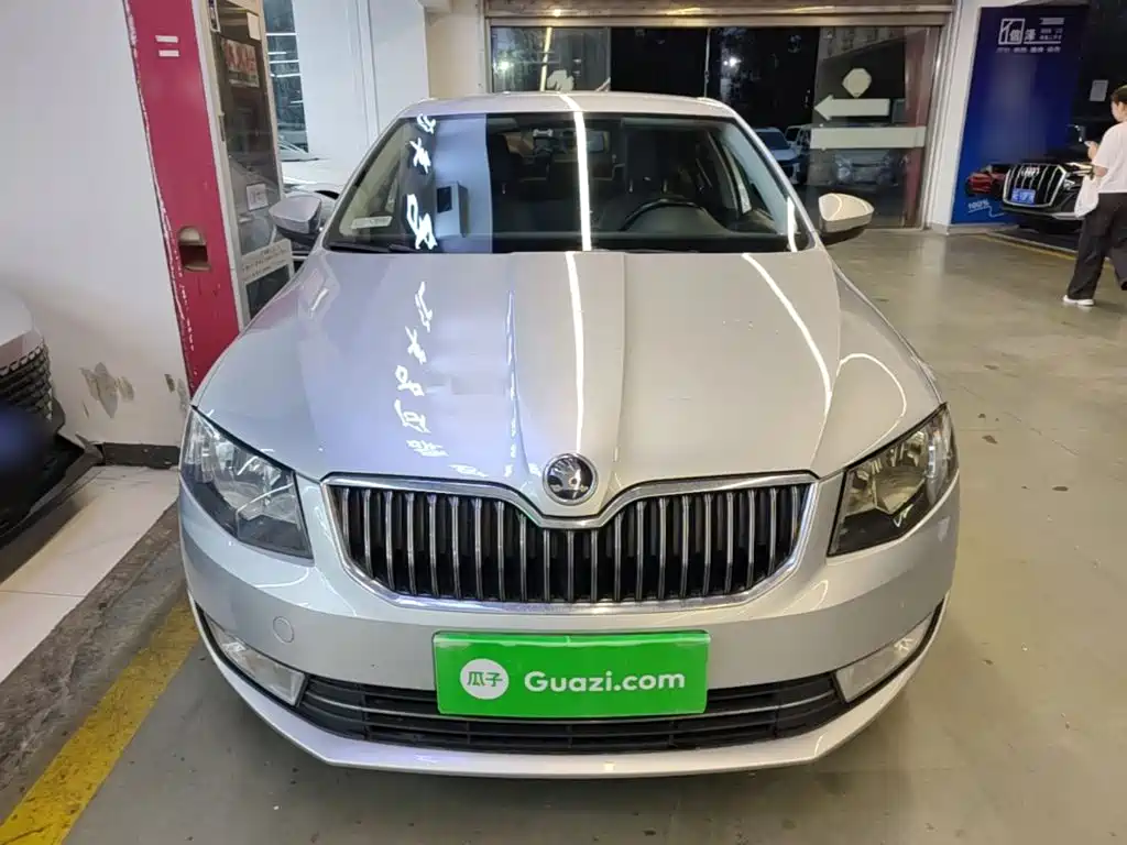 Skoda Octavia — миниатюра 3