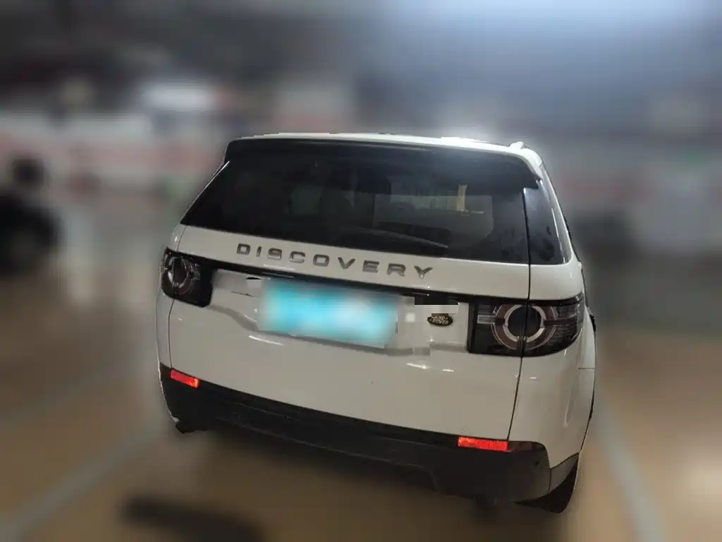 Land Rover Discovery Sport — миниатюра 3