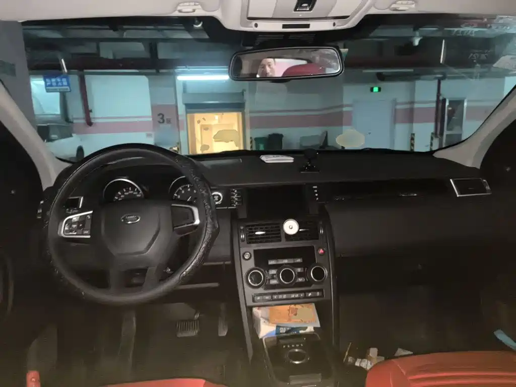 Land Rover Discovery Sport — миниатюра 5