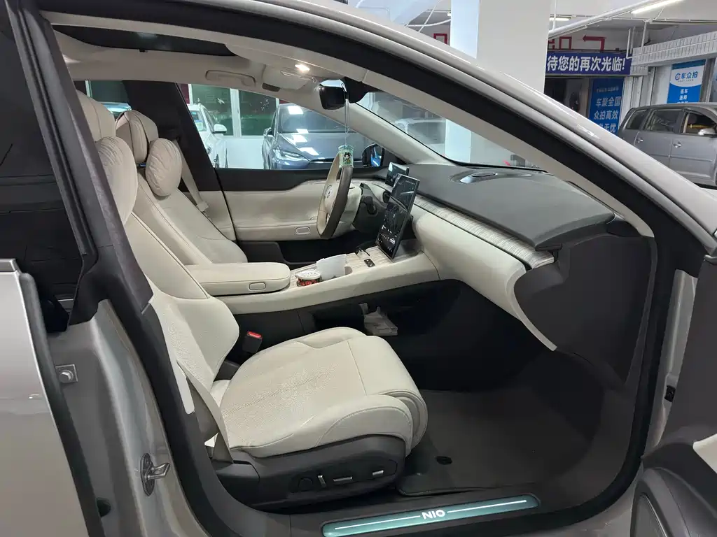 NIO ET7 — миниатюра 8