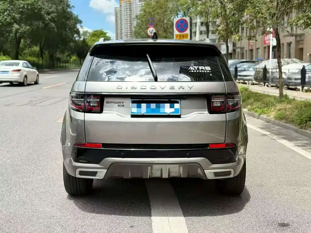 Land Rover Discovery Sport — миниатюра 8