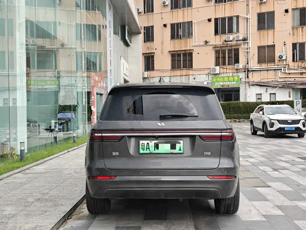 Li Auto Li ONE — миниатюра 5