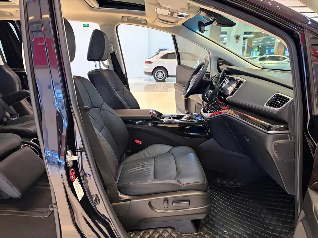 Honda Odyssey — миниатюра 12