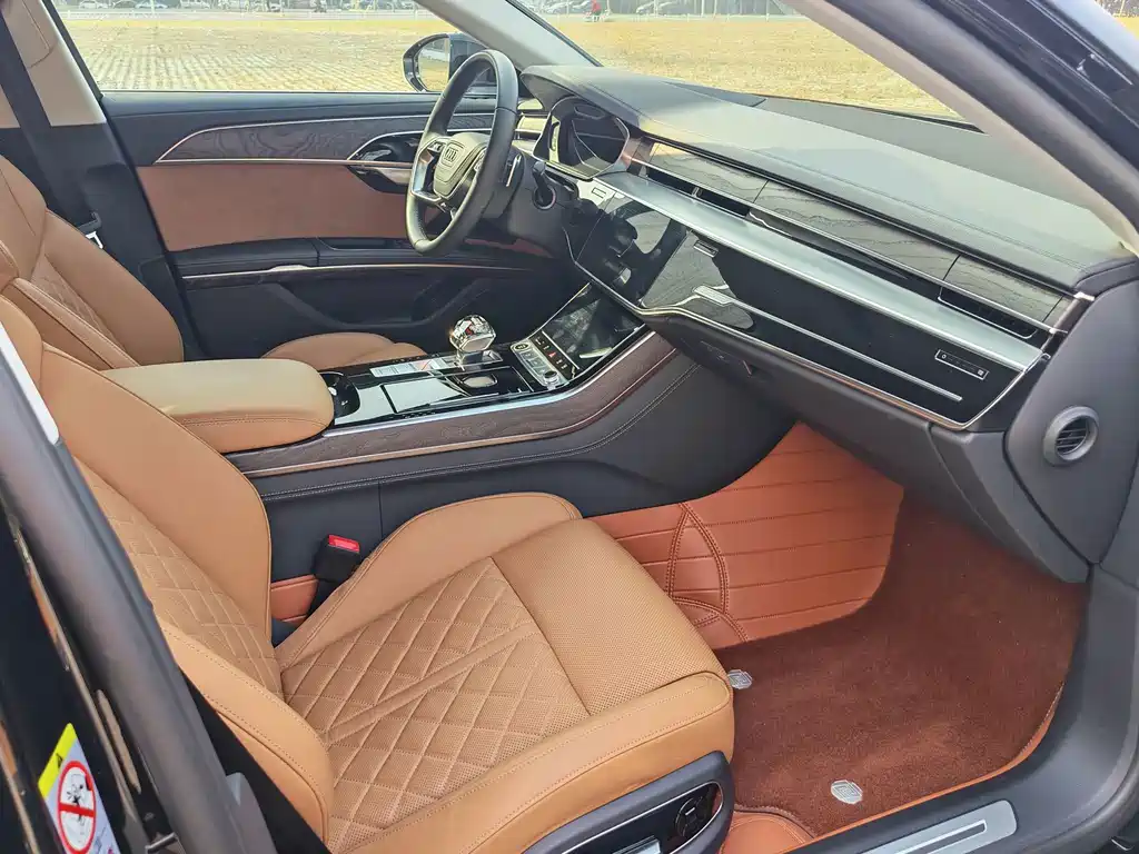 Audi A8 — миниатюра 8