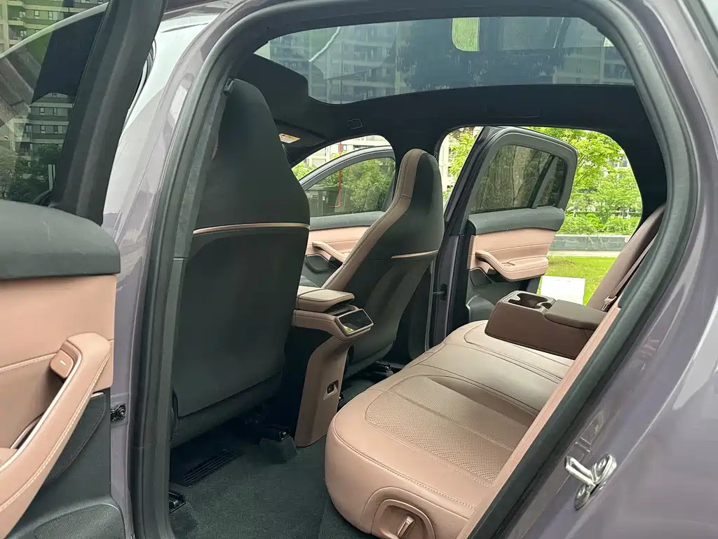 NIO EC6 2024 75kWh