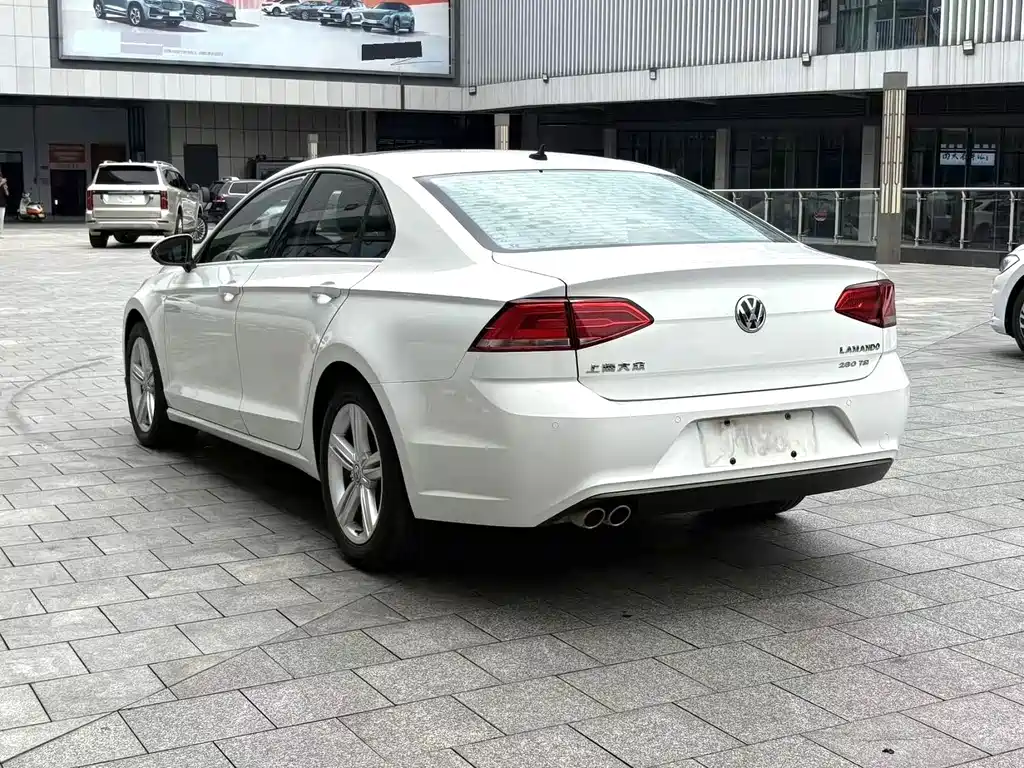 Volkswagen Lamando — миниатюра 9