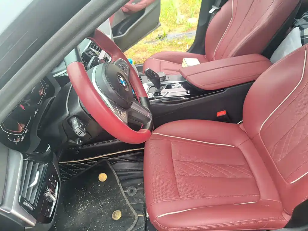 BMW 5 Series — миниатюра 11