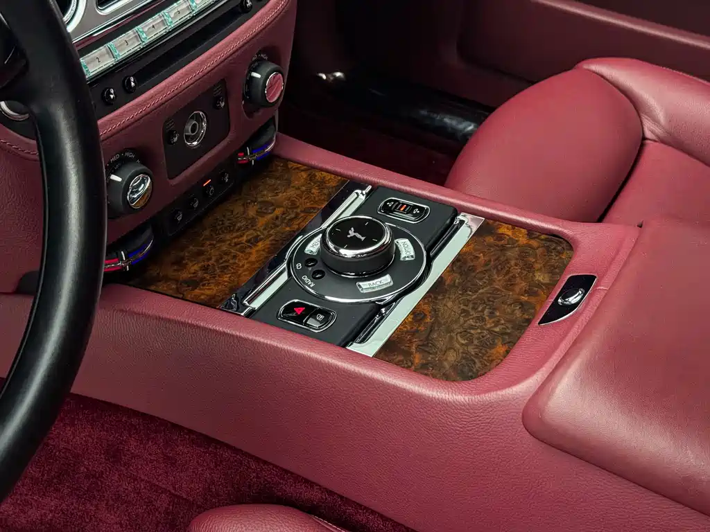 Rolls-Royce Ghost — миниатюра 14