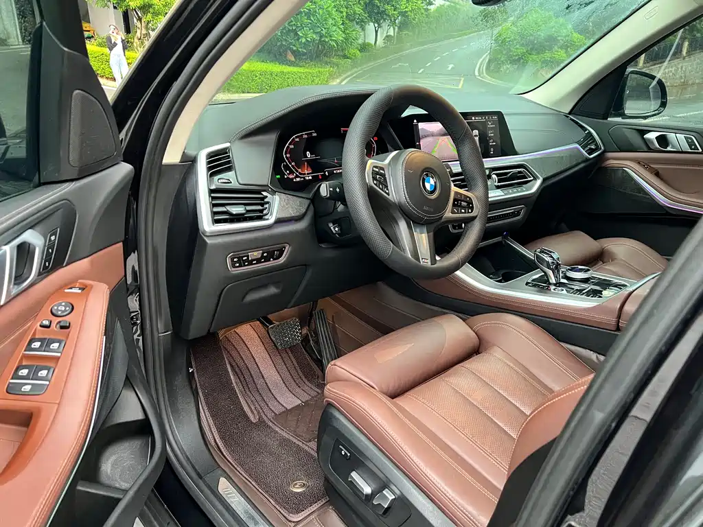 BMW X5 2020 xDrive30i M Sport