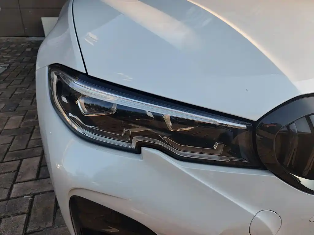 BMW 3 Series — миниатюра 7