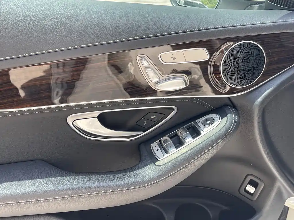 Mercedes-Benz GLC — миниатюра 13
