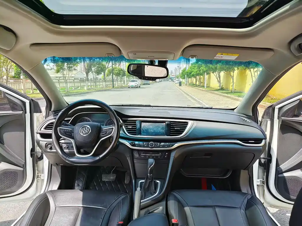Buick Excelle — миниатюра 6