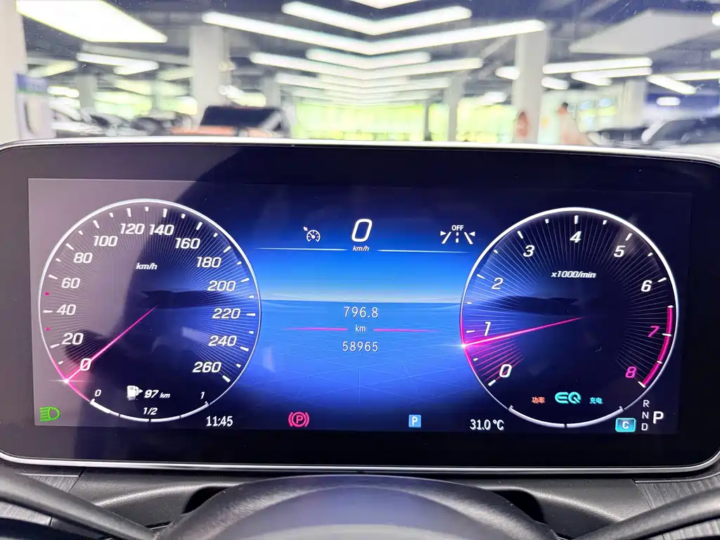 Mercedes-Benz C-Class — миниатюра 14