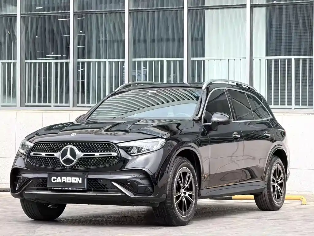 Mercedes-Benz GLC 2025