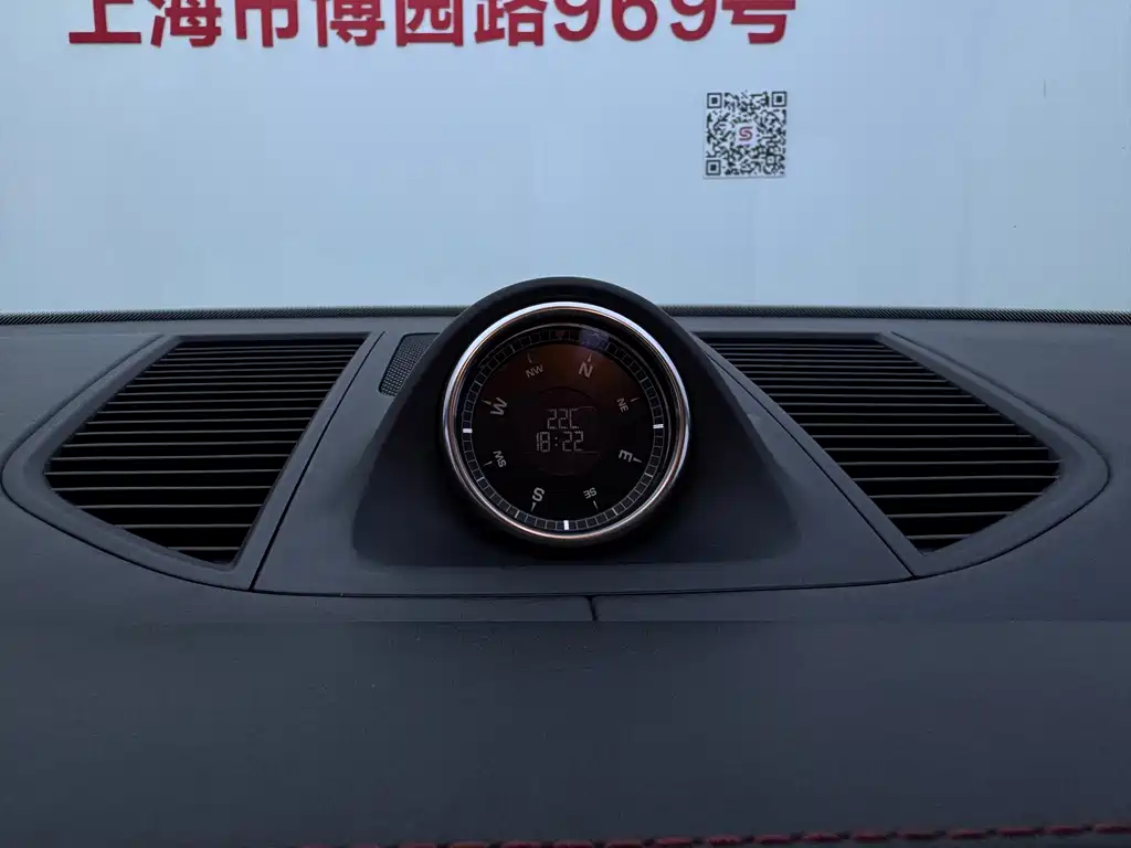 Porsche Macan — миниатюра 21