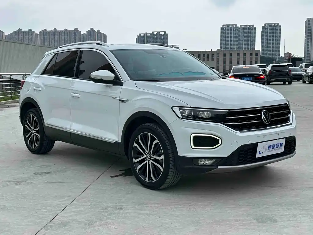 Volkswagen T-Roc 2022 280TSI DSG PLUS