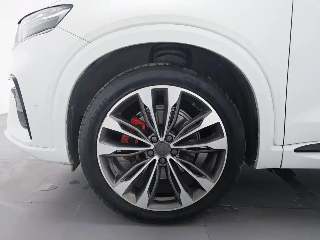 Geely Xingyue — миниатюра 17