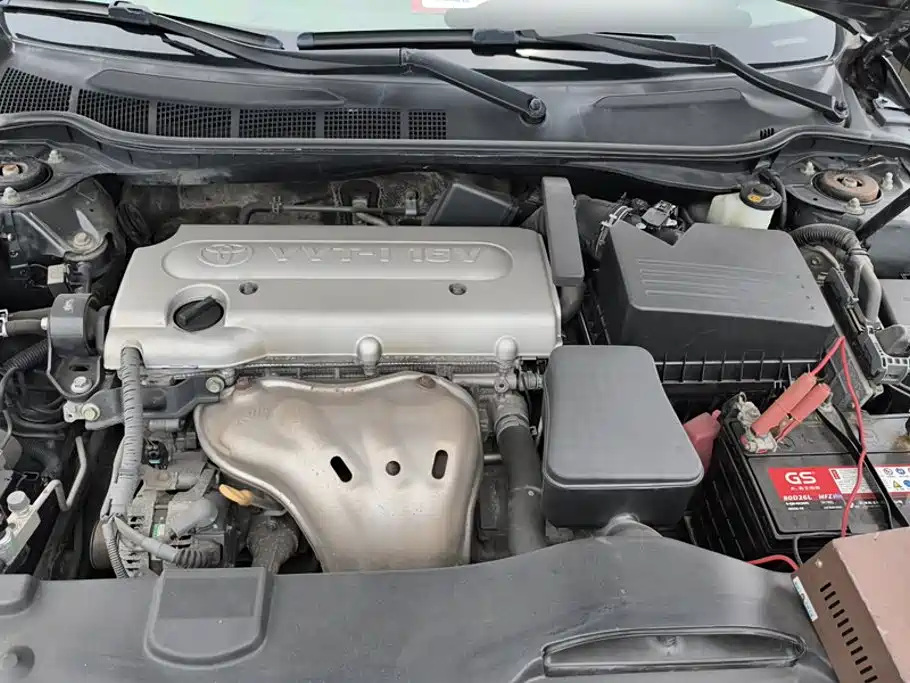 Toyota Camry — миниатюра 10