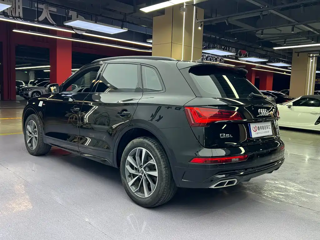 Audi Q5L — миниатюра 16