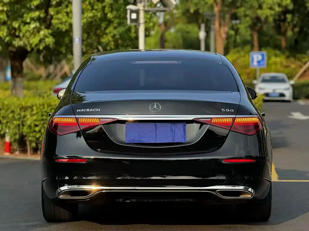 Mercedes-Benz S-Class — миниатюра 8