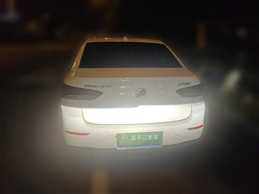 Buick Excelle — миниатюра 5