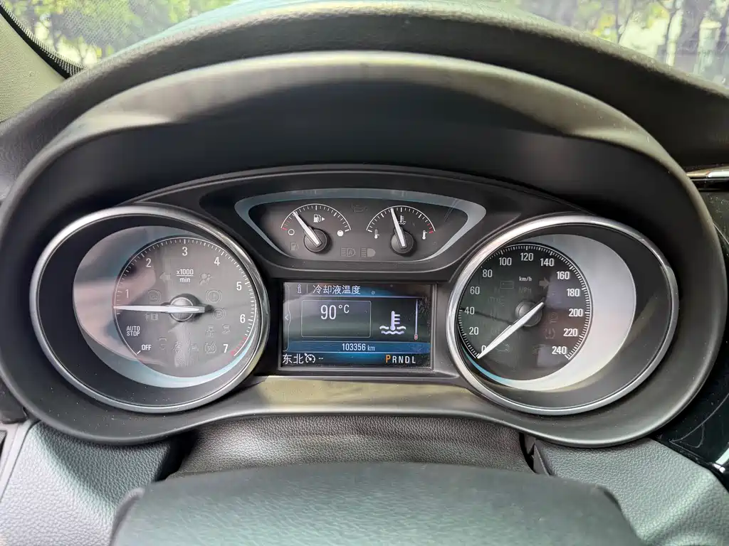 Buick Envision Plus — миниатюра 14
