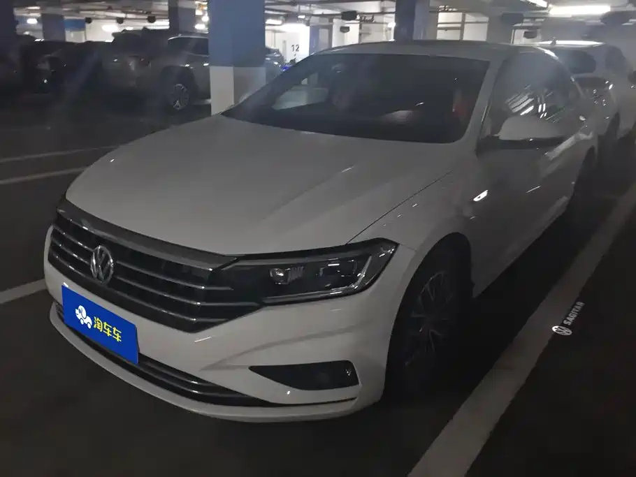 Volkswagen Sagitar