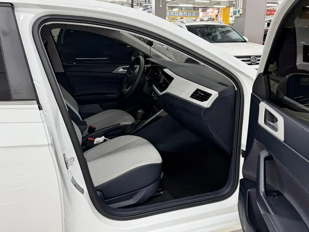 Volkswagen Lavida — миниатюра 13