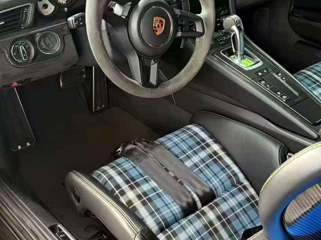 Porsche 911 — миниатюра 4