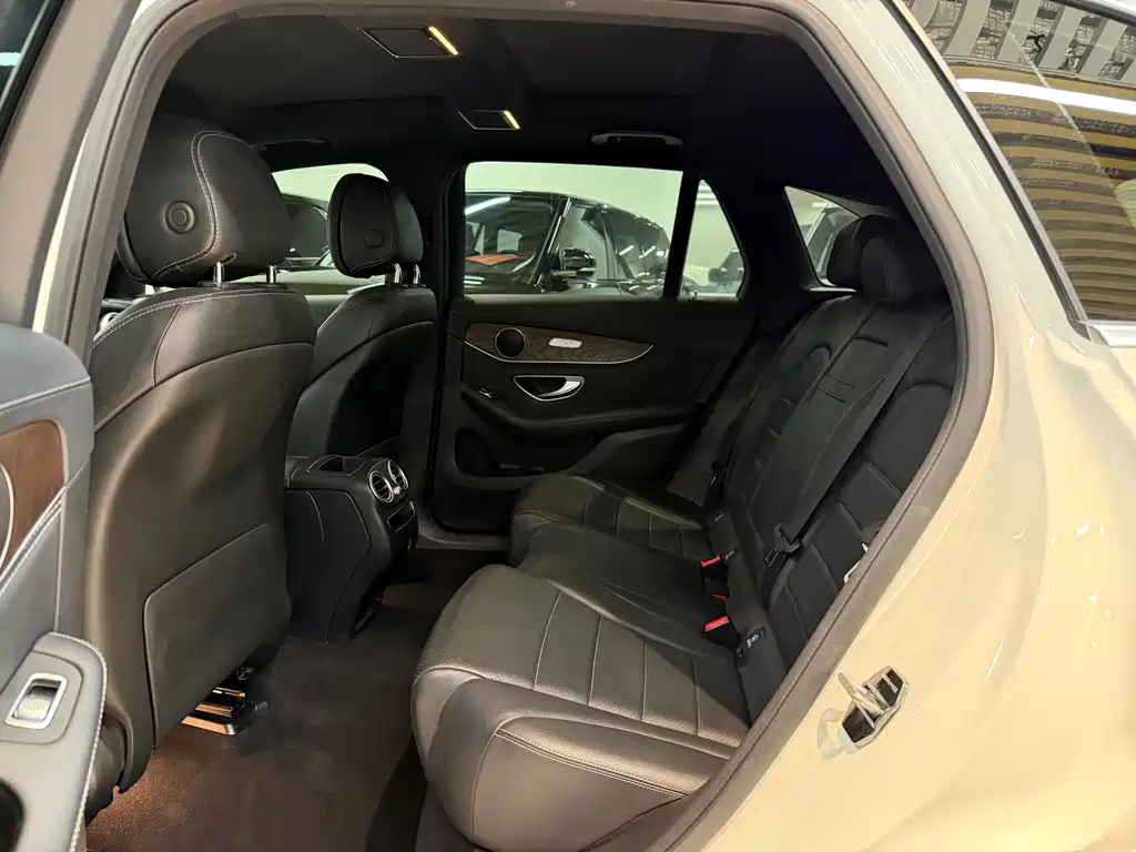 Mercedes-Benz GLC — миниатюра 26