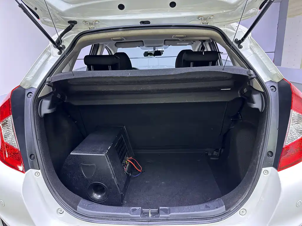 Honda Fit 1.5L SE CVT Fashion Type, фото 13