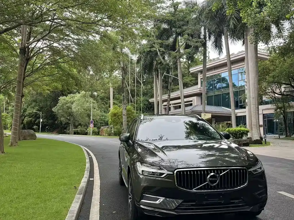 Volvo XC60 2020 T5 Luxury