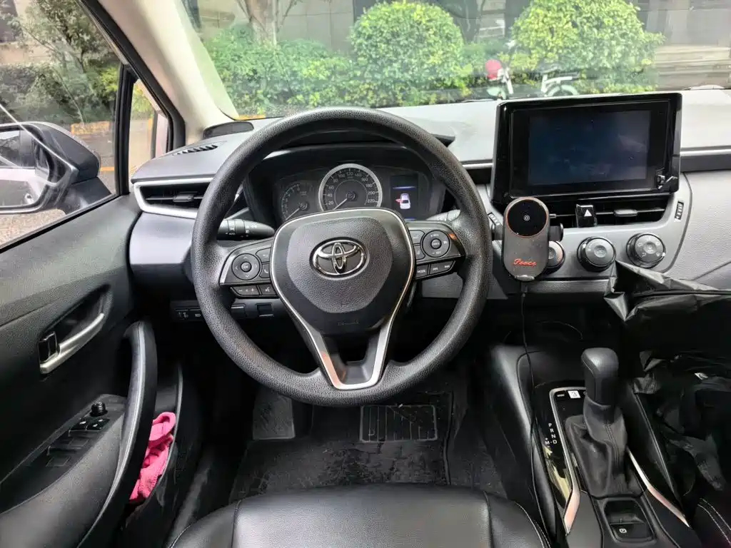 Toyota Corolla — миниатюра 6