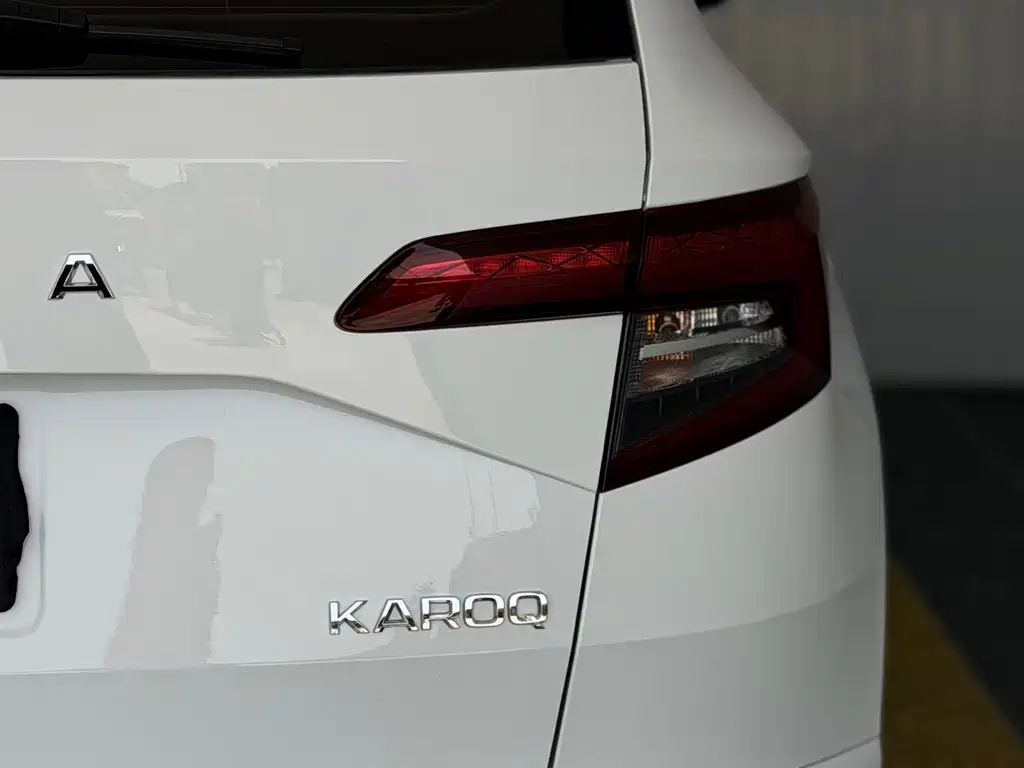 Skoda Karoq — миниатюра 8