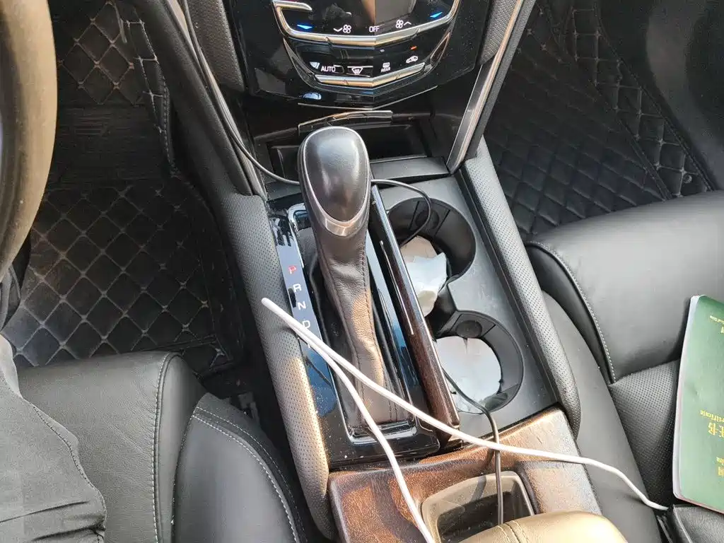 Cadillac XTS — миниатюра 10