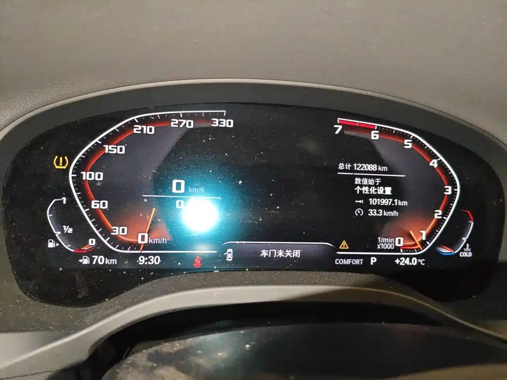 BMW X3 — миниатюра 13