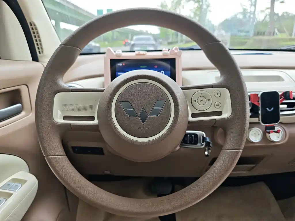 Wuling Mini EV MINIEV 2025