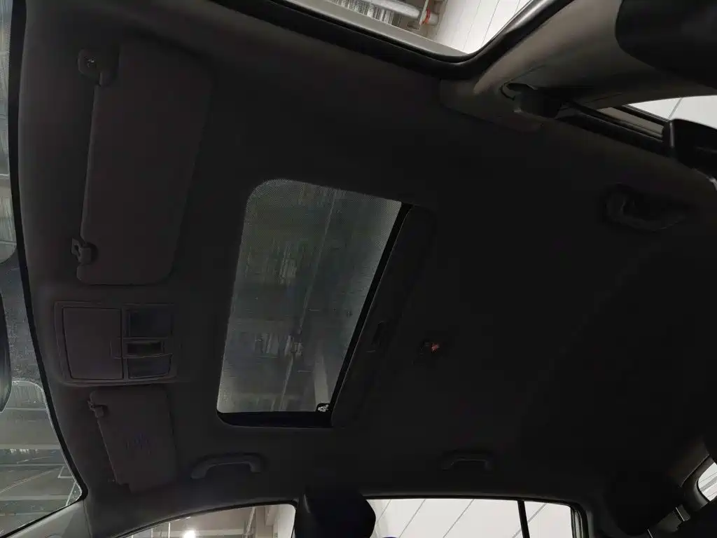 Kia Sportage — миниатюра 14