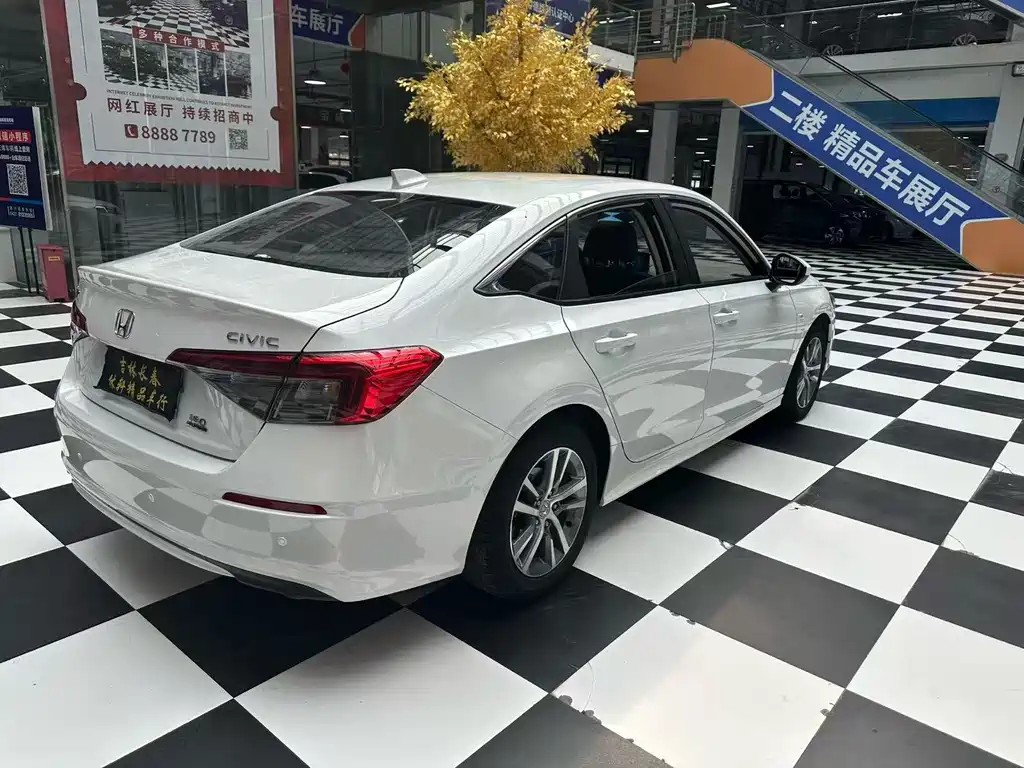 Honda Civic — миниатюра 16
