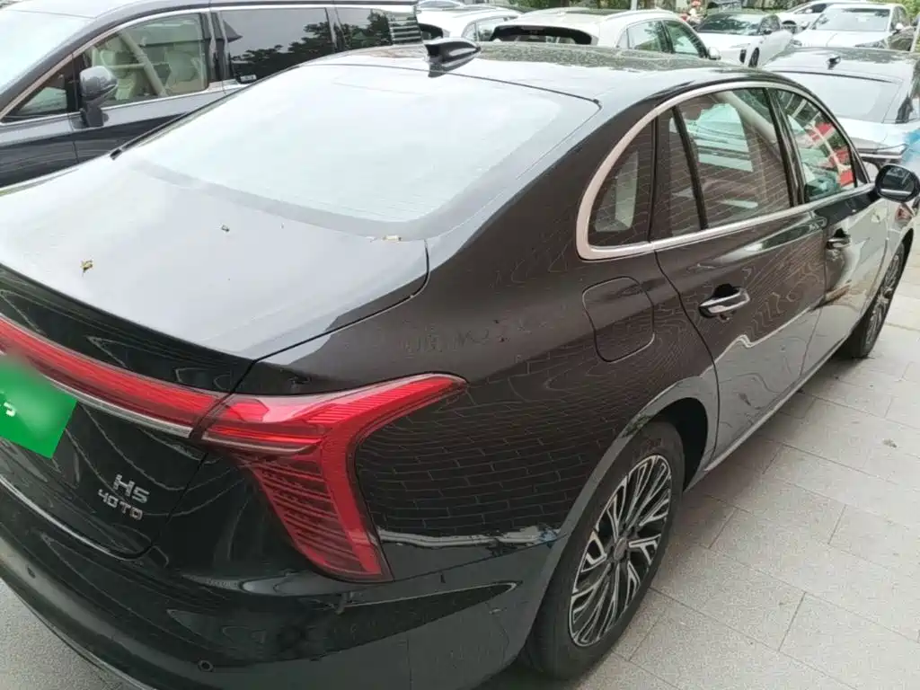 Hongqi H5 2025 2.0T AT