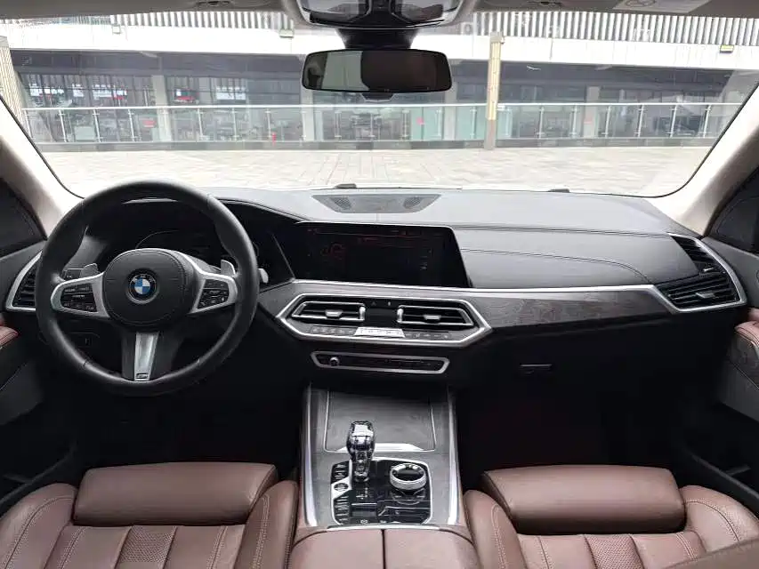 BMW X5 2021 xDrive30i M Sport